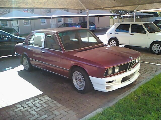 Wanted Bmw e12 528i or 535i