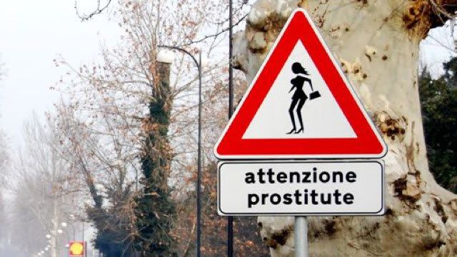 attenzione_prostitute_1.jpg