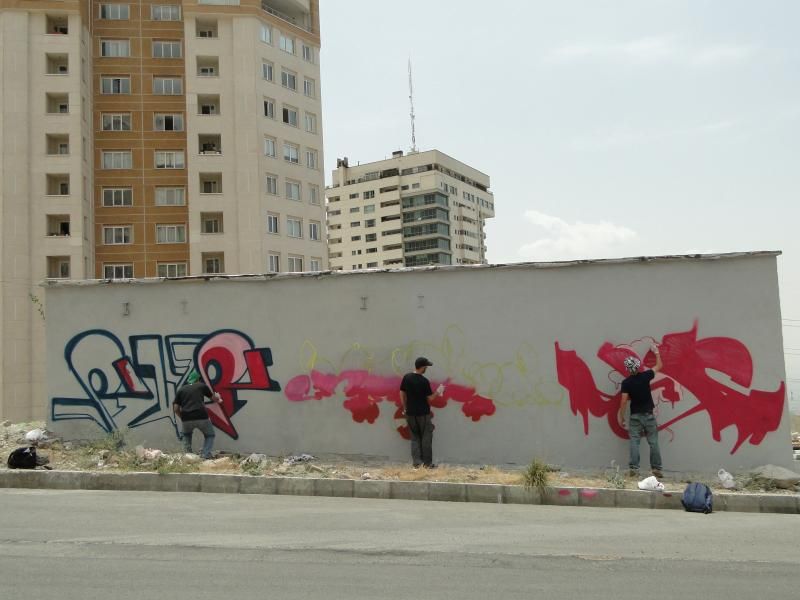 "WELCOME TO IRÁN" - Blogs de Iran - ¿pintar graffiti en Irán? es posible (3)