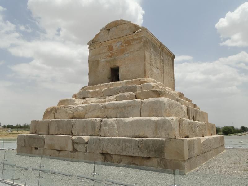 "WELCOME TO IRÁN" - Blogs of Iran - Persépolis, Naqsh e Rustam y Pasargada (12)