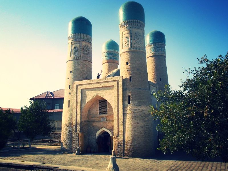 UZBEKISTAN 2014, las 1001 noches en solo 7 - Blogs de Uzbekistan - BUKHARA: el Arka, Zidon, parque Kirov y Char Minar (13)