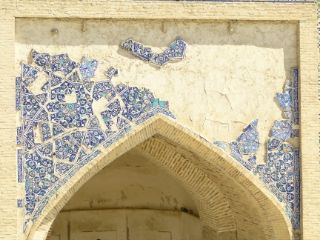 UZBEKISTAN 2014, las 1001 noches en solo 7 - Blogs de Uzbekistan - BUKHARA: el Arka, Zidon, parque Kirov y Char Minar (8)
