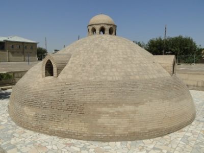 UZBEKISTAN 2014, las 1001 noches en solo 7 - Blogs de Uzbekistan - BUKHARA: el Arka, Zidon, parque Kirov y Char Minar (11)