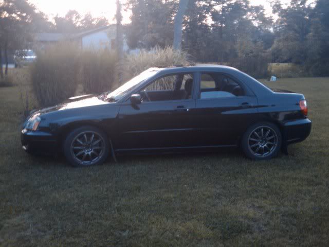 http://i965.photobucket.com/albums/ae134/alexsobo91/2009-08-25201025.jpg