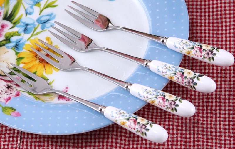 Set of 4 KATIE ALICE English Garden SHABBY CHIC Porcelain Handled